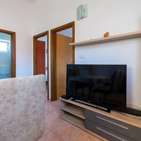 By The Sea Tkon, Pasman - 19914 Apartment